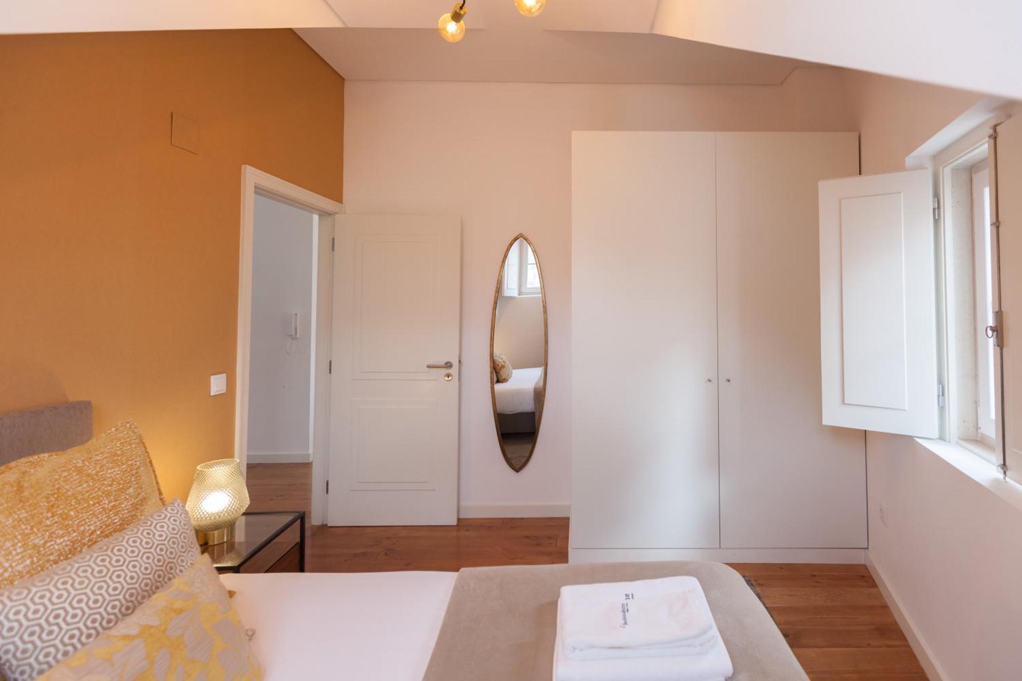 Apartment Flh Portas Do Sol Duplex With Terrace Lissabon